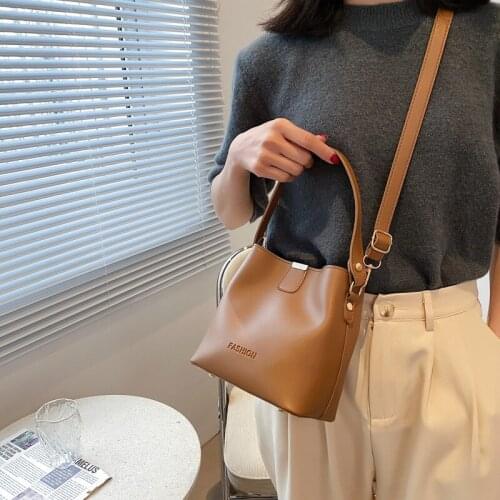 Women Messenger Bag Female 2021 New Fashion Bucket Bag Design Shoulder Handbag