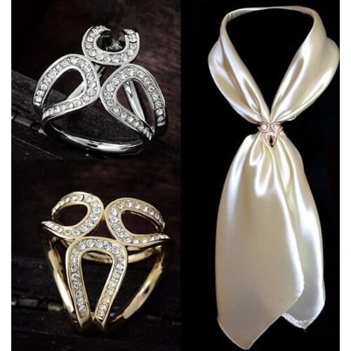 1Pc Luxury Scarf Buckle Wedding Hoop Brooch Pins for Women Crystal Scarf Holder Silk Shawl Buckle Ring Clip Jewelry Gift