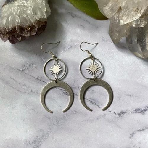 Celestial Sun And Moon Earrings Crescent Phase Boho Creative Witchy Brass Or Antique Silver Color Wedding Jewelry Women Gift New
