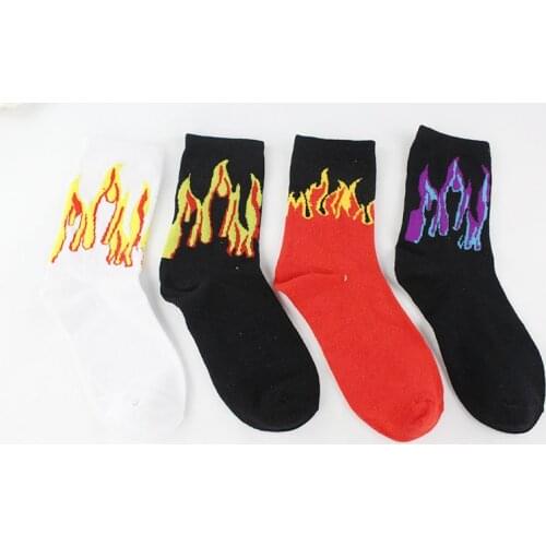 Hot Socks Ins Tide Unsex Socks for Men and Women Fire Style Casual Skateboard Socks 1 Pair Fashion Causal Sport Socks Wholesale