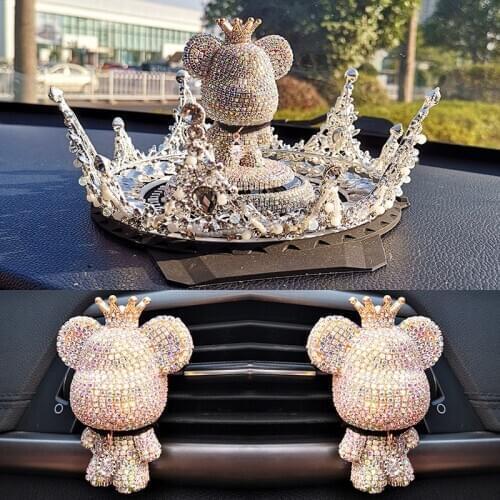 Cartoon cute bear car perfume fragrance car aromatherapy decoration car interior supplies air outlet clip light fragrance