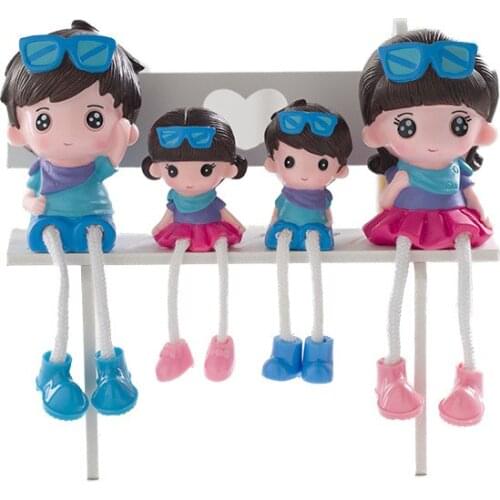 Pastoral Resin Doll Family of Four Dollhouse Kits Ornaments Cartoon Hanging Feet Boy Girl Desktop Crafts Doll house Decor Gifts