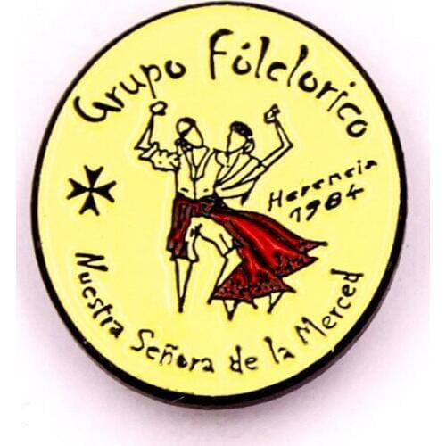 Custom paint badges cheap custom made round badges