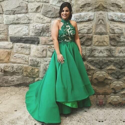 Emerald Green Prom Dresses 2020 High Neck Appliques Lace High Low Backless Graduation Gown Formal Evening Party Dresses