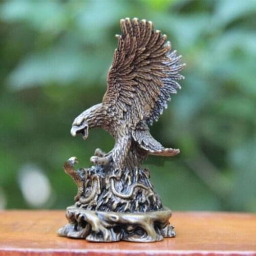 6.5 Cm Chinese Pure Bronze Bird Animal Lanneret Hawk Eagle Snake Fight Sculpture Statues for Decoration Collection Ornaments