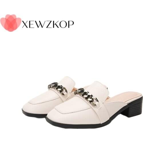Sandals 2021 New Style Metal Casual Soft Leather Shoes Womens Outer Slippers Square Heel Mules Spring Summer Daily Home Party
