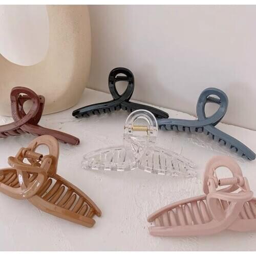 1pcs Korean Solid Intersect Big Hair Claws Elegant Hair Clips For Women Large Ponytail Clip Pure Color Hairpin Claws Hot