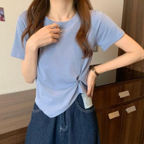 Short-sleeved Womens Design Sense Niche Summer New Irregular T-shirt Hot Girl Top Trend