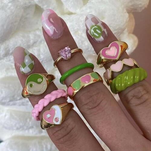 2021 New Ins Simple Retro Gossip Peach Heart Irregular Ring For Woman European And American Creative Geometric Fashion
