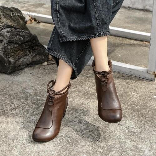 Dwarves Fashion Footwear