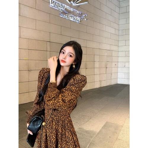 2021 Dresses spring new chiffon floral dress female French small long-sleeved knees small fresh and very fairy