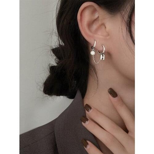 Light Luxury and Beautiful Letter H Pendant Earrings Double Pierced Earrings New Trendy Personality Design Earrings Gorgeous