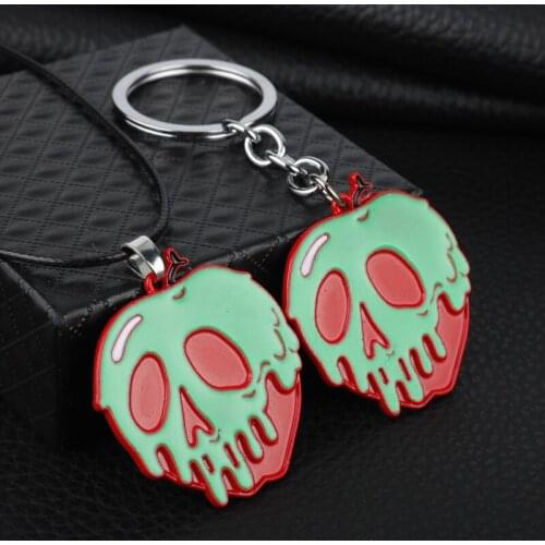 New Skull Apple Keychain Necklace Fashion Metal Skeleton Design Keyring for Men Woman Horror Halloween Cosplay Pendant Jewelry