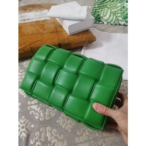 2020 Latest Fashion Styles Women Messenger Bag Puffer Leather Triangle Buckle Strap Female Shoulder Bags Brand Designer Sac