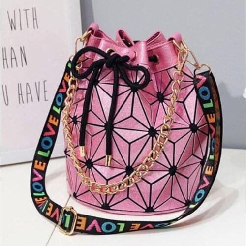 2021 Women One Shoulder Messenger lady Bag Handbag Pearl Fashion Lingge Trend Bucket Bag Girl Party Trip Pink Geometric Pattern