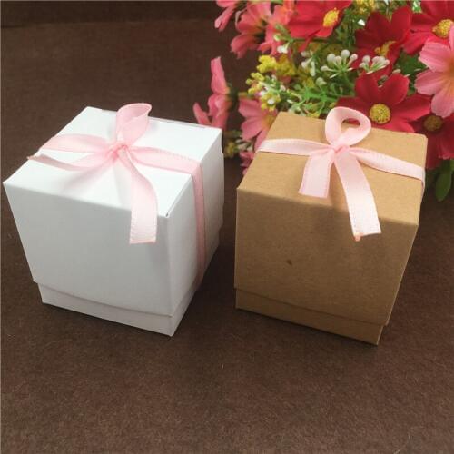 30Pcs/Lot 5x5x5cm Cardboard Kraft Paper Cubic Boxes For Christmas Candy Biscuits Packaging Storage Container Boxes With Ribbon