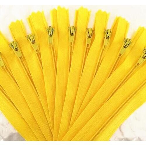 10 tablets. Yellow 35 cm (14 inches) nylon zipper, sewer tailor, handmade and FGDQRS