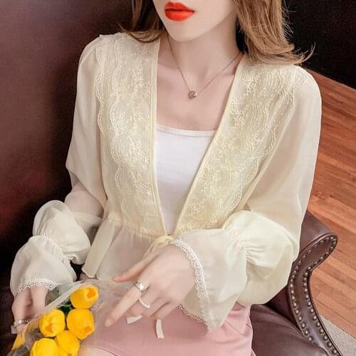 Oyao Lace Blouses