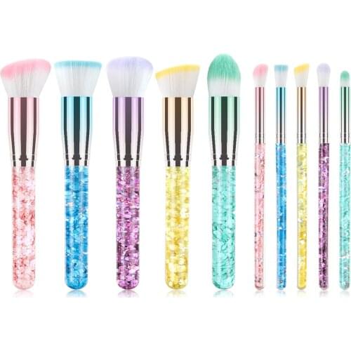 Macroupta Blush Brushes