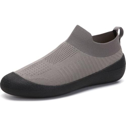 Mens and Womens Sports Casual Shoes 2021 New Mesh Indoor Fitness Shoes Yoga Cycling Beach Running Breathable Light Shoes