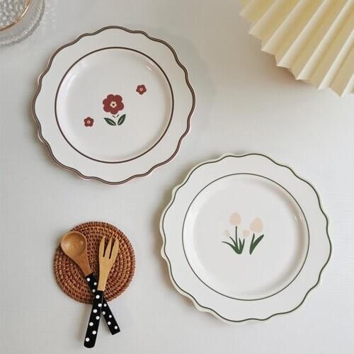 Nordic INS Round Ceramic Salad Plates Vintage Tulip Plate Flower Dessert Fruits Tableware Wedding Plate Stands For Cakes Dish