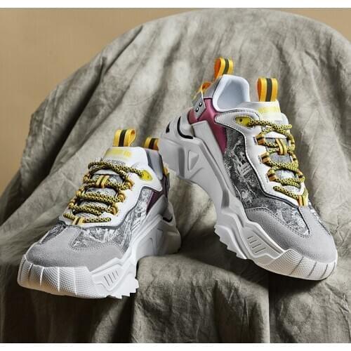 Mens Casual Shoes Mens mesh lightweight breathable lace-up shoes casual sports shoes Tenis Masculino Zapatos Hombre R13-20