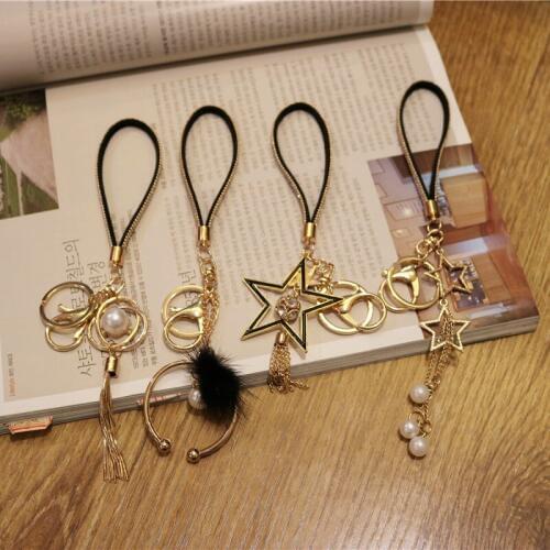 New Creative pearl tassel Alloy pentagram Keychain ring Bag Charms Car keychain Golden Lobster buckle Key ring Gifts for women