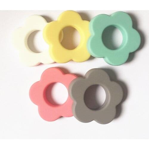 Chenkai 5pcs BPA Free Silicone Sun Flower Pendant Teether Beads DIY Handmade Baby Pacifier Dummy Teething Toy Accessories