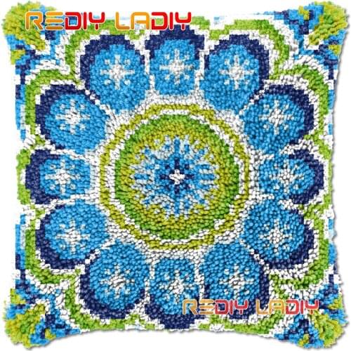Latch Hook Cushion Blue Rosette DIY Needlepoint Kits Chunky Acrylic Yarn Arts Crocheting Lofty Pillow Case Hobby & Crafts