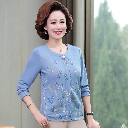 Spring New Pullover Bottom Tee Shirts Femme Mother Clothing Embroidery V-Neck Long Sleeve T-Shirts Women Plus Size Tops