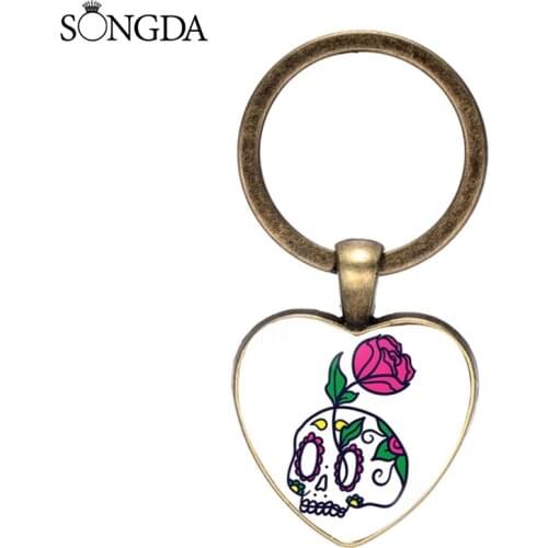 SONGDA-Intage Colorful Floral Sugar Skull Keychain Retro Fashion Style Of the Skull Heart Shape Art Picture Glass Dome Keychain