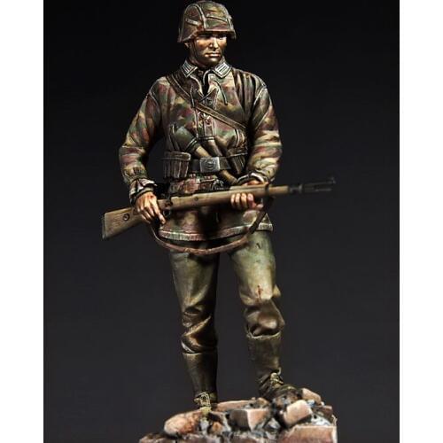 Unassambled 1/18 90mm Panzer grenadier soldier winter 90mm Figure Historical resin Resin kit miniature model Unpainted