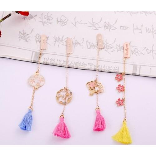 Metal Bookmarks Creative Classical exquisite Mini Metal Art Pattern Bookmark Page Folder Office School Supplies Stationery