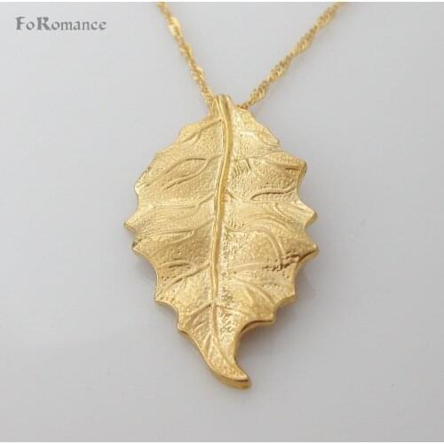 /Min order 10$ Can mix design/TWO STYLES PLANT LEAF MAPLE PENDANT WITH 18" TWIST WATER WAVE NECKLACE - YELLOW GOLD COATED