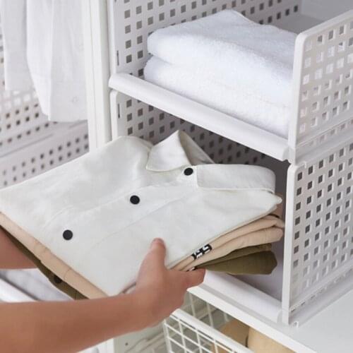 White Closet Shelf Divider Board, PP Durable Wardrobe Organizing Classification Compartments