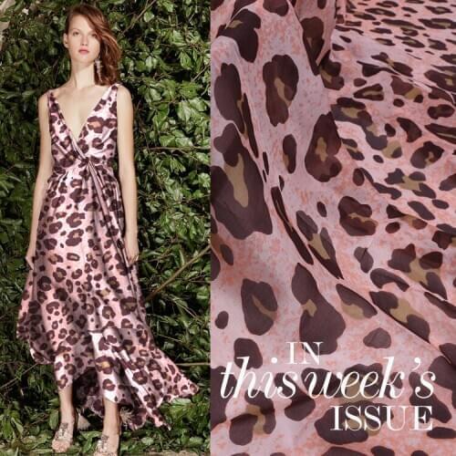 Leopard print silk chiffon fabric fabric thin and elegant summer silk chiffon dress catwalk digital printing fabric
