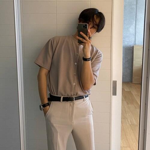 O-neck Solid Short-sleeved Loose T-shirt Mens Retro Oversized Single-breasted T-shirt Men Casual Simple Basic T-shirts Men 2021