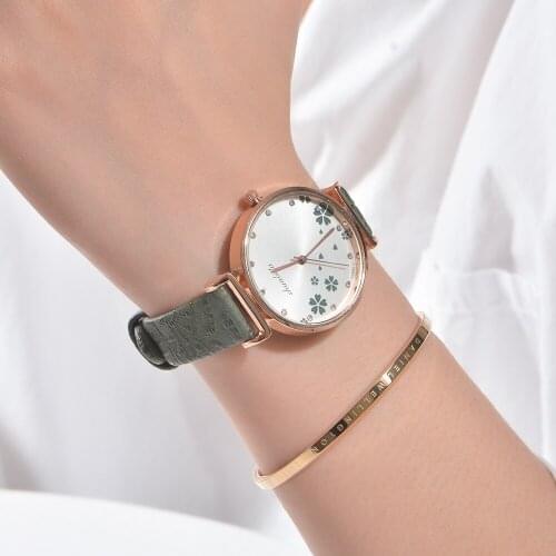 2020 New Popular In Summer Women Watches Fashion Flowers Dress Ladies Watch Rose Gold Leather Quartz Wrist Watch Zegarek Damski