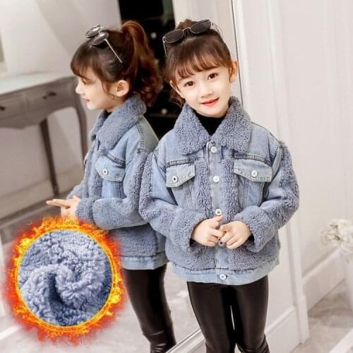Girls denim jacket autumn winter clothes Western girl plus velvet padded jacket medium and large childrens warm wool sweater