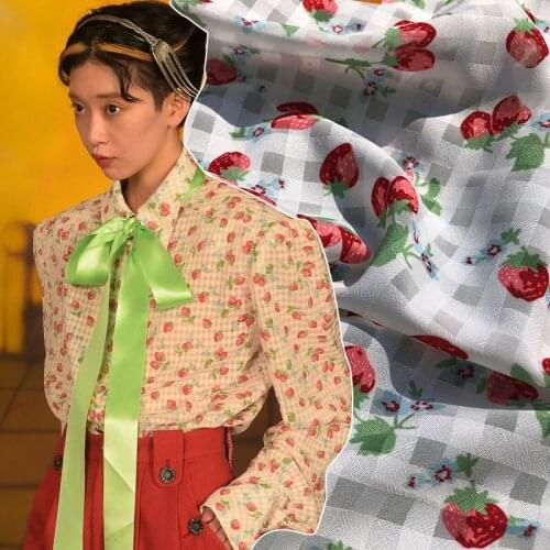 European and American brand high-definition small strawberry plaid fabric soft clothing household goods sewing fabric