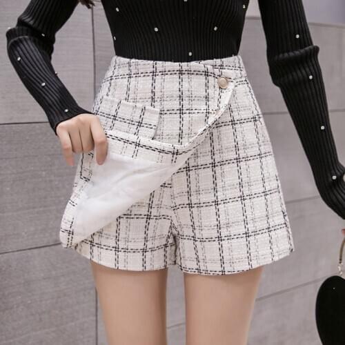 2020 Autumn Winter Elegant Woolen Shorts Women High Waist Wide Leg Outerwear Plaid Booty Skirt Shorts pantalones cortos de mujer