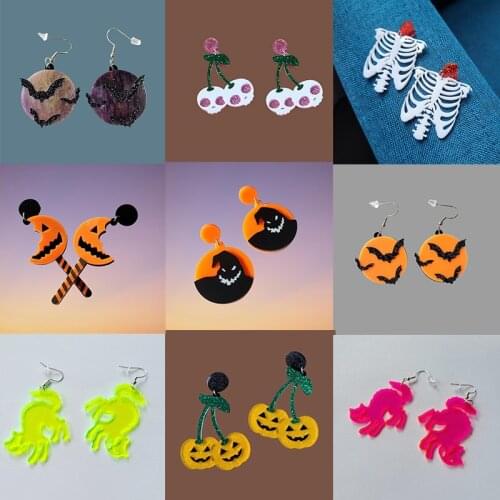 Acrylic Earrings for Women Halloween Black Cat Insect Pumpkin Moon Skull Dangle Earrings Cool Punk Fashion Jewelry Party Gifts
