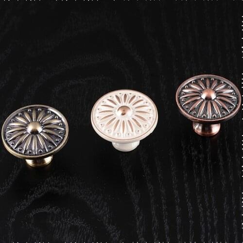 Retro Red Bronze Kitchen Cabinet Knobs Cupboard Door Zinc Alloy Handles Vintage Wardrobe Furniture Handle Drawer Pulls