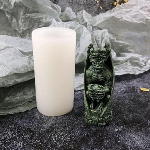 Western Devil Bat Silicone Mold Halloween Mould Hand-made Candle DIY Craft Ornament Gypsum Aromatherapy Home Office T84A