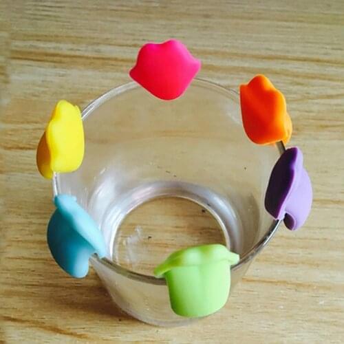 6Pcs Tongue Shape Party Suction Cup Wine Glass Silicone Labels Recognizer Marker