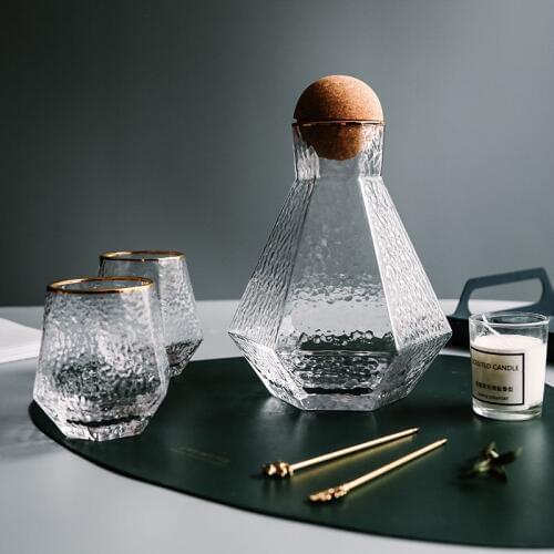 TREASURE TREE Glass Water Bottles