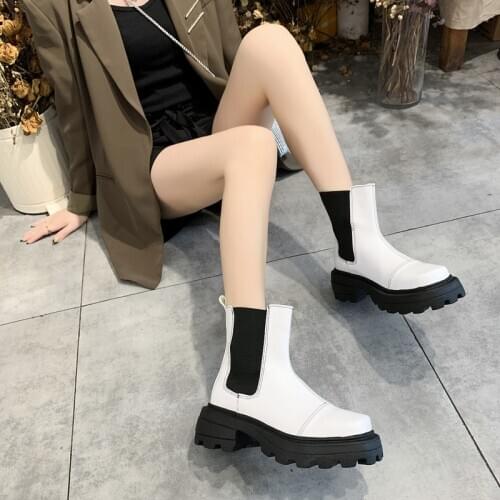 2020 Europe Style Womens Shoes Women Boots Autumn Cowskin Leather Half Boots Thick Heels Fashion Boots Round Toe R14-39