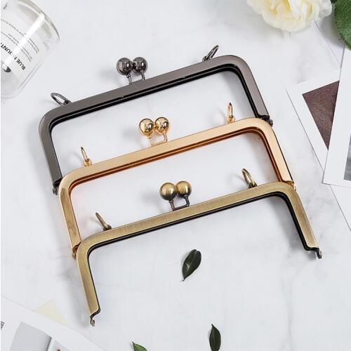 One Piece 20.5cm Purse Frame For Women Handmade Bag Frame With Screws Manual Diy Bag Accessories Gold Bronze Gun Metal