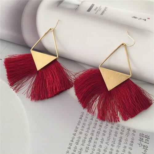 Bohemia Gold Color Plating Triangle Clip Burgundy Tassel Drop Earrings For Women Girl Casual Elegant Jewelry Accessory
