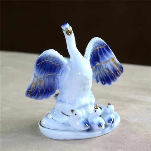 Cozy Porcelain Swan Mother Miniature Ceramic Baby Swan Figurine Pregnancy Decoration Craft Ornament Birthday Gift Mothers Day